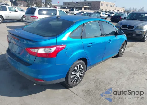 2012 Ford Focus Se z USA, uszkodzony, nr VIN 1FAHP3F23CL362213